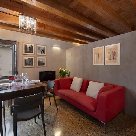 Residenza Roccamaggiore Verona Exteriör bild