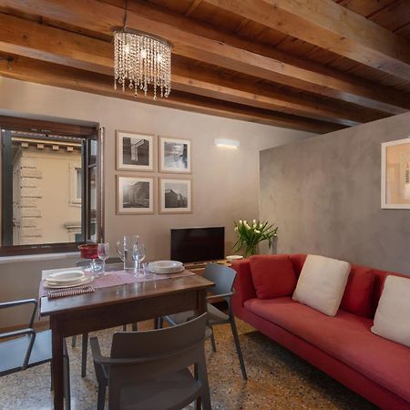 Residenza Roccamaggiore Verona Exteriör bild