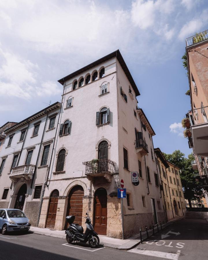 Residenza Roccamaggiore Verona Exteriör bild