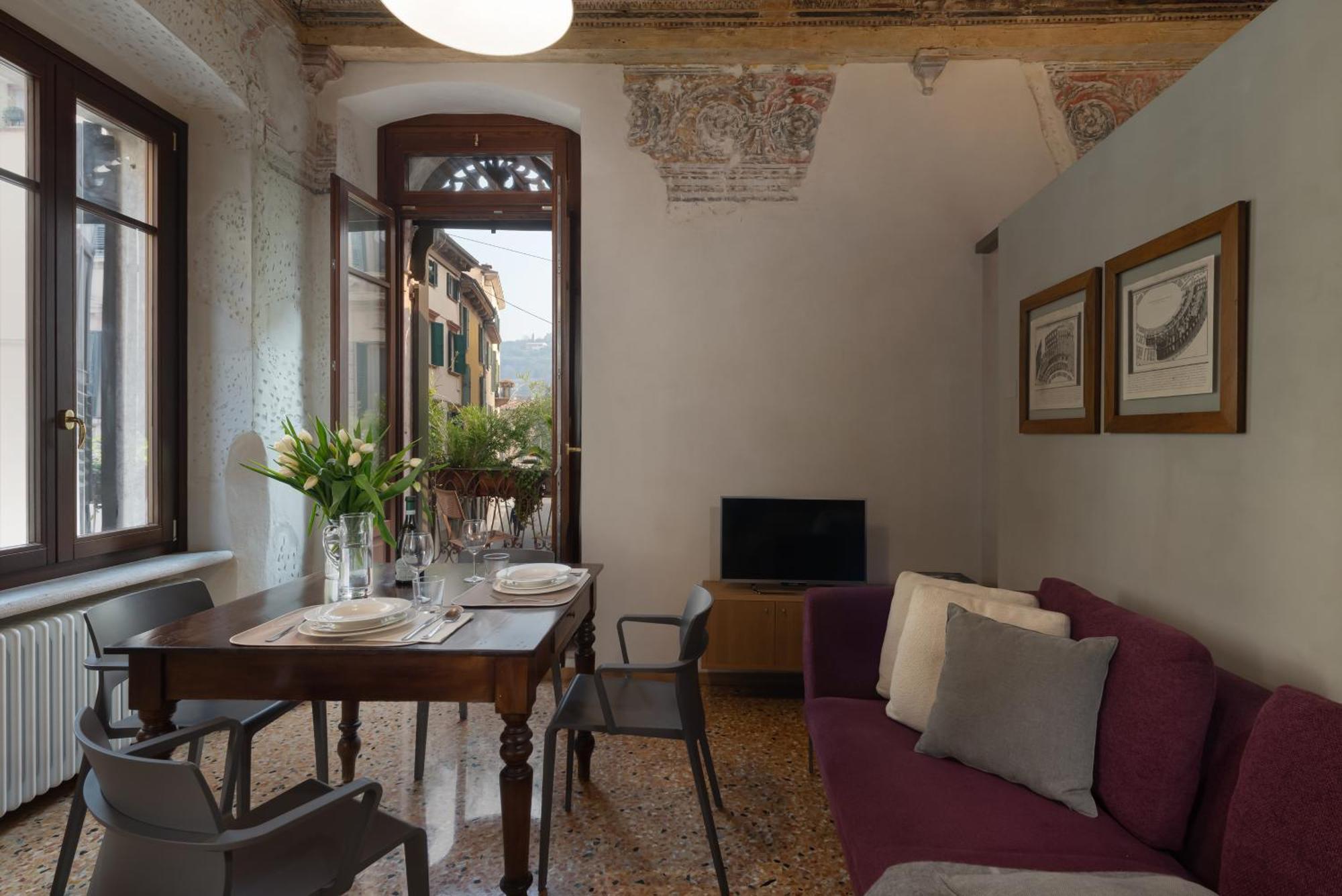 Residenza Roccamaggiore Verona Exteriör bild