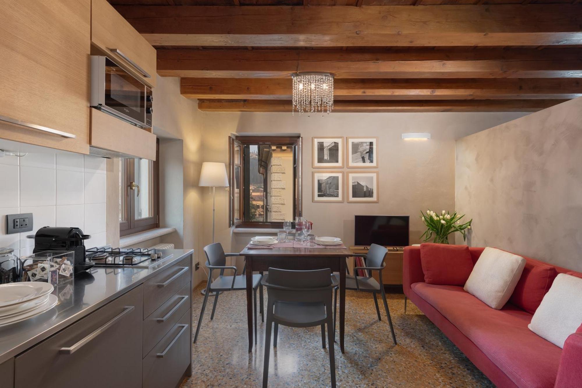 Residenza Roccamaggiore Verona Exteriör bild